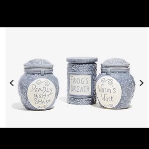 Nightmare NIB Sallys Glass Potion Jars